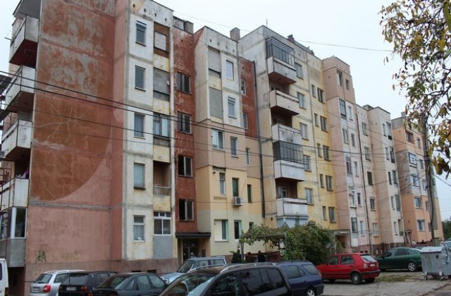 Община Любимец издаде второ разрешение за саниране