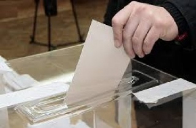 48 934 с правото да избират местна власт в община Димитровград
