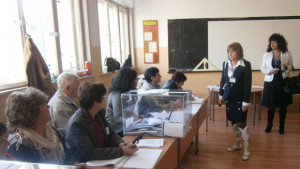 Спряха гласуването в една от секциите в Габрово заради подаден