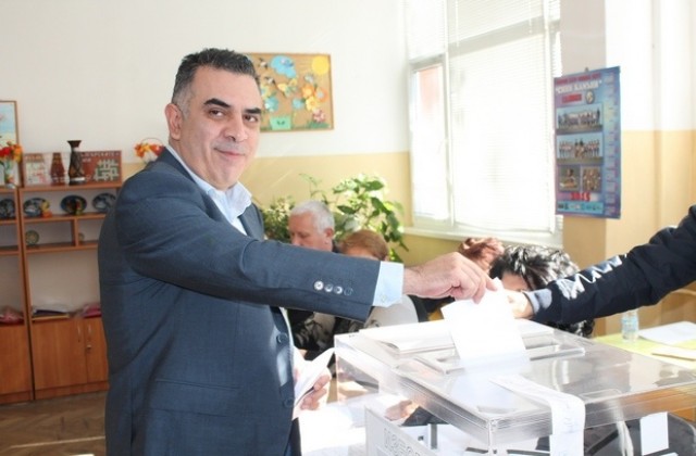 Стефан Радев: Гласувах Сливен да се върне на пътя на инвестициите, доходите и растежа