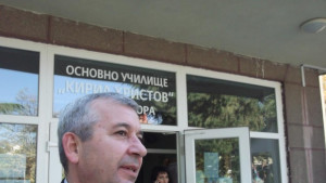 Илия Златев Гласувах за компетентно управление