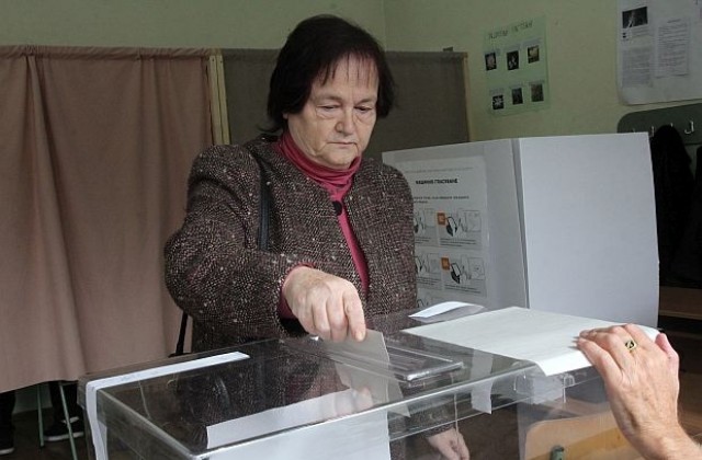 Избирателна активност в София: 17,4% на местни избори, 9,61% на референдум