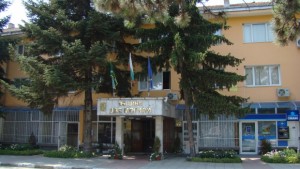 Оспорвана борба се очертава в Две могили