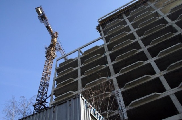 България се отлепя от дъното, смятат от местната Строителна камара