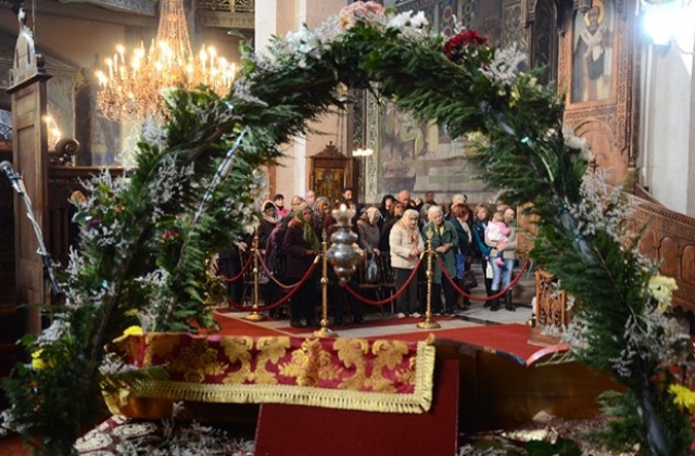 Видин чества духовния си празник Димитровден