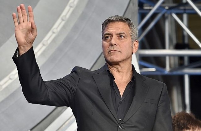 Джордж Клуни ще режисира филм по сценарий на братя Коен