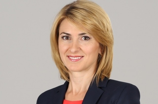 Таня Христова дава подкрепа на кандидата на партията за кмет на Плевен