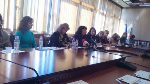 Над 9000 лв на година е издръжката на дете в