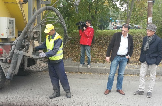 Обмислят жестоки глоби за фирмите, поддържащи улиците през зимата