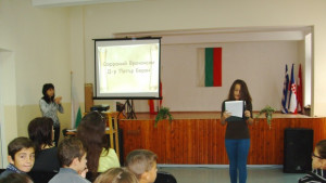 С открит урок горнооряховски ученици честваха Деня на народните будители