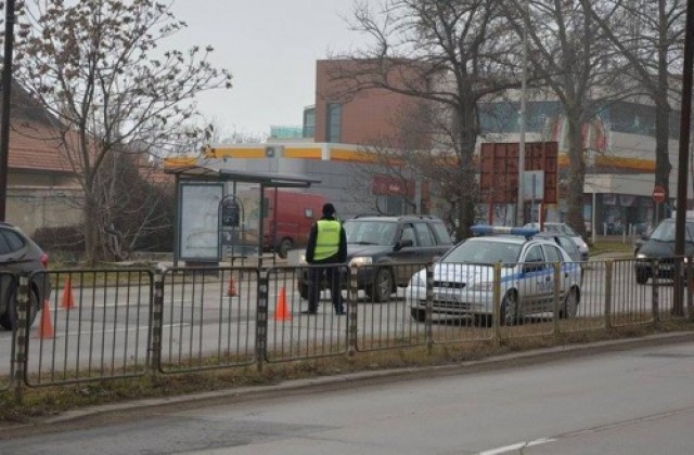 Полицията отново затвори всички изходи на Варна