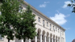 Съдебно решение стопира изборите за ректор на Стопанската академия в