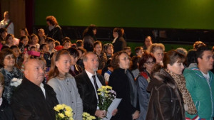 ОУ Мати Болгария в Казанлък празнува четвърт век