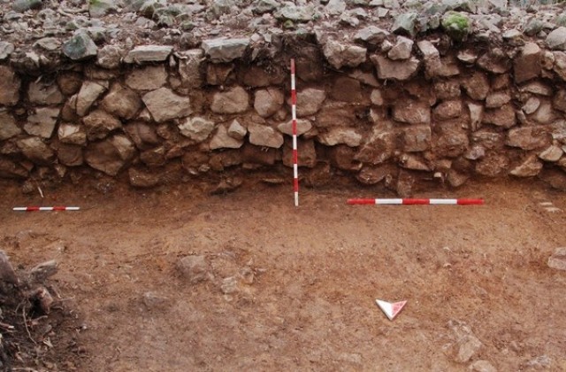 Археолози откриха ценни находки до Бродилово