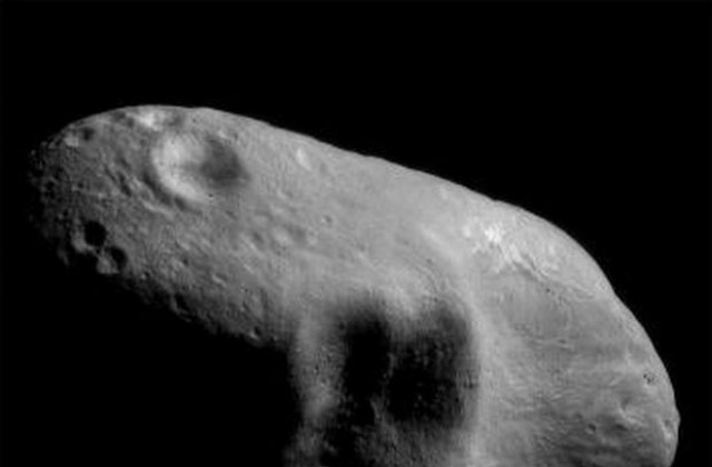 Наблюдаваме потенциално опасен за Земята астероид тази вечер