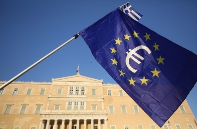 Гръцките банки се нуждаят от 14,4 млрд. евро, за да оцелеят