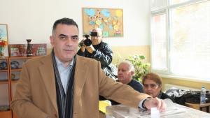 Стефан Радев упражни правото си на глас в СОУ Йордан