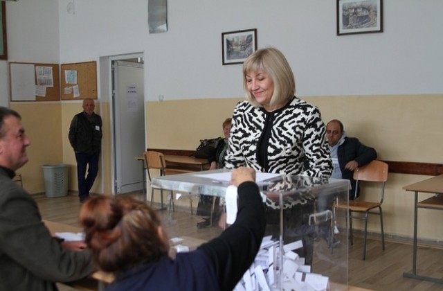 Петя Аврамова: Гласувах за бъдещето на Враца