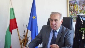 Засилено полицейско присъствие пред секциите за които има съмнения за