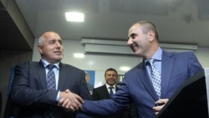 Цветанов ГЕРБ печели кметската битка в 22 областни центъра