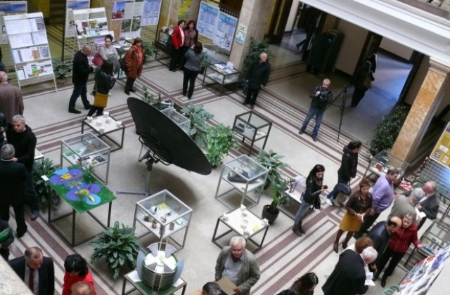 55 автори и авторски колективи с награди от традиционната изложба на научни издания