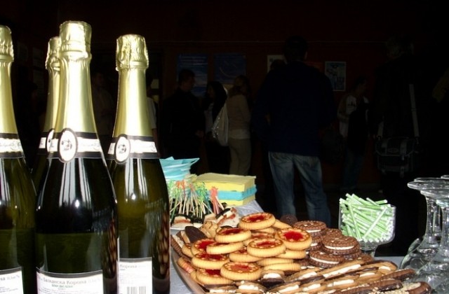 Бивш кмет чукна 100 години навръх балотажа