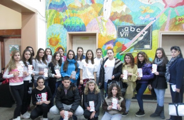 Горнооряховски ученици учредиха младежки червенокръстки клуб