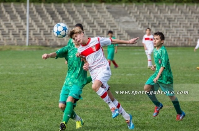 Янтра Габрово ще играе с Берое на 1/4 финалите в турнира за Купата на БФС