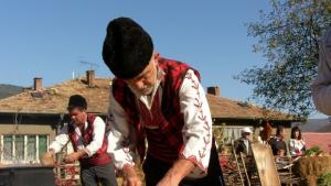 В Елена стягат четвъртия празник на еленския бут