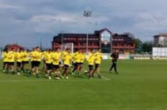Ботев върна отстранените Йордан Христов и Пламен Николов