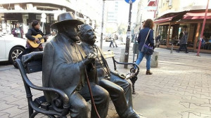 Паметникът на Петко и Пенчо Славейкови осъмна поруган