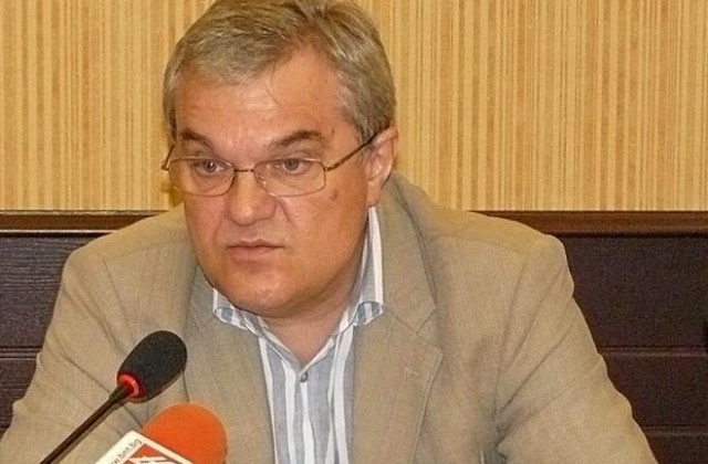 Румен Петков: Има опасност да загубим най-подготвените хора в МВР