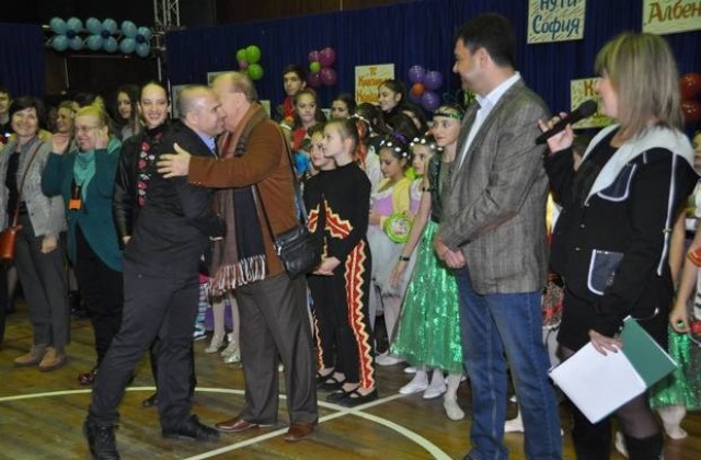 Връчват Купата на Кмета в България танцува