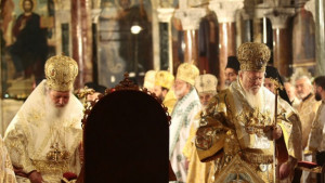 Християните в България посрещнаха Вселенския патриарх СНИМКИ