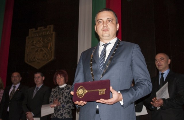 Портних след клетвата: С много работа ще направим това, което обещахме (СНИМКИ)