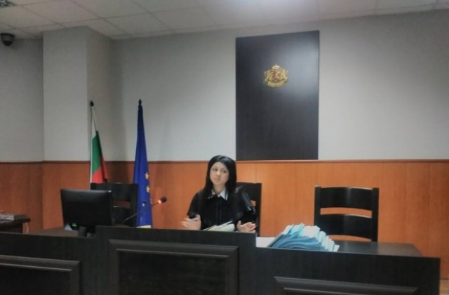 Съдия Даниела Петрова ще решава- да има ли ръчно броене на бюлетини за избор на ОС- Кюстендил