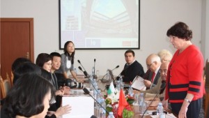 Делегация от китайския университет гостува на ВСУ Черноризец Храбър