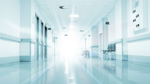 Майчината смъртност е намаляла наполовина за 25 години