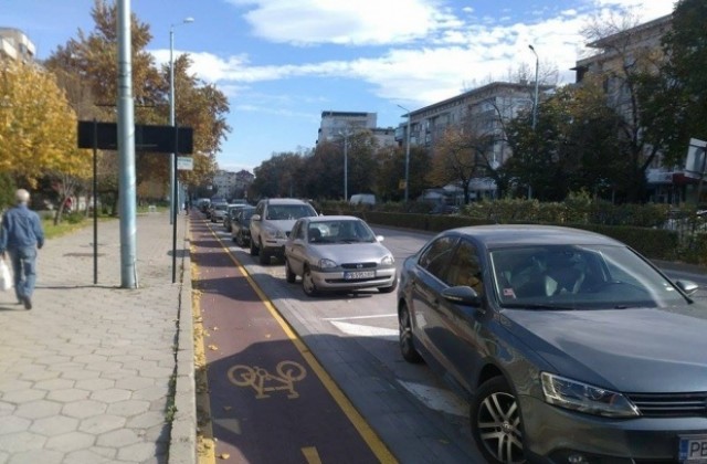 Пада данъкът за над 130 000 коли в Пловдив