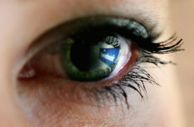 Facebook тества изчезващи съобщения