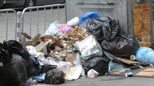 Връщат повисоката такса за битови отпадъци но за сметка на