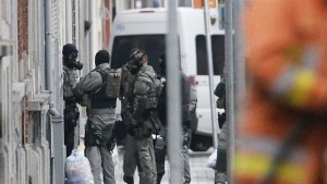 Кои са парижките атентатори