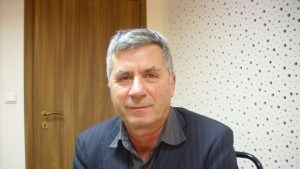 Режис Прат Народът на Франция не трябва да се поддава