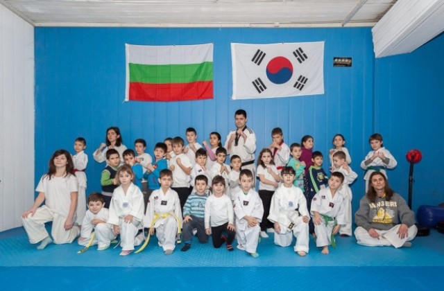 Куп медали завоюваха горнооряховски таекуондисти в престижен турнир