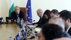 Предлагат координатор за равнопоставеността между половете в органи на властта