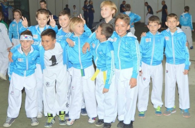 32 медала за Таекуондо клуб Августа