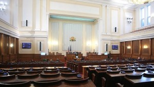 Депутатите обсъждат бюджет 2016