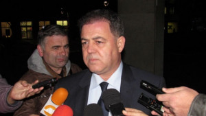 Министърът на отбраната С българските медици в Мали всичко е