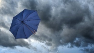 Вятър с пориви 20 м сек в област Габрово