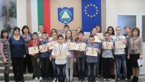 Златни медали за учениците на ПМГ Враца от международното състезание